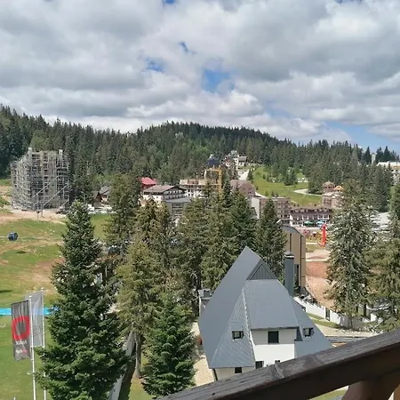 452 Sa Pogledom Na Stazu Vucko Private Host Apartman Jahorina