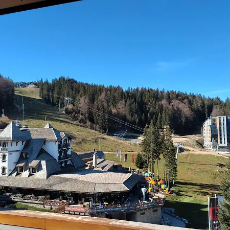 Vucko, Depandans, U452 Sa Pogledom Na Stazu - Private Host Appartement