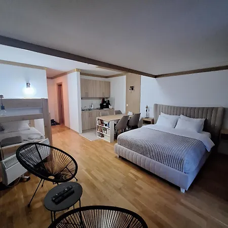 Vucko, Depandans, U452 Sa Pogledom Na Stazu - Private Host 4* Jahorina