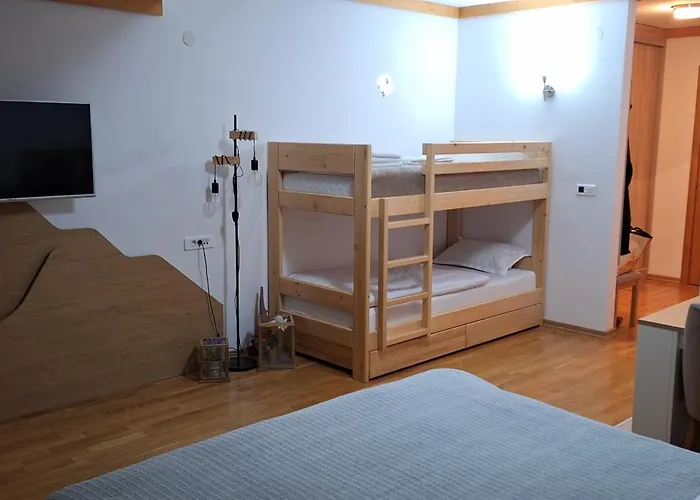 Apartment Vucko, Depandans, U452 Sa Pogledom Na Stazu - Private Host Jahorina